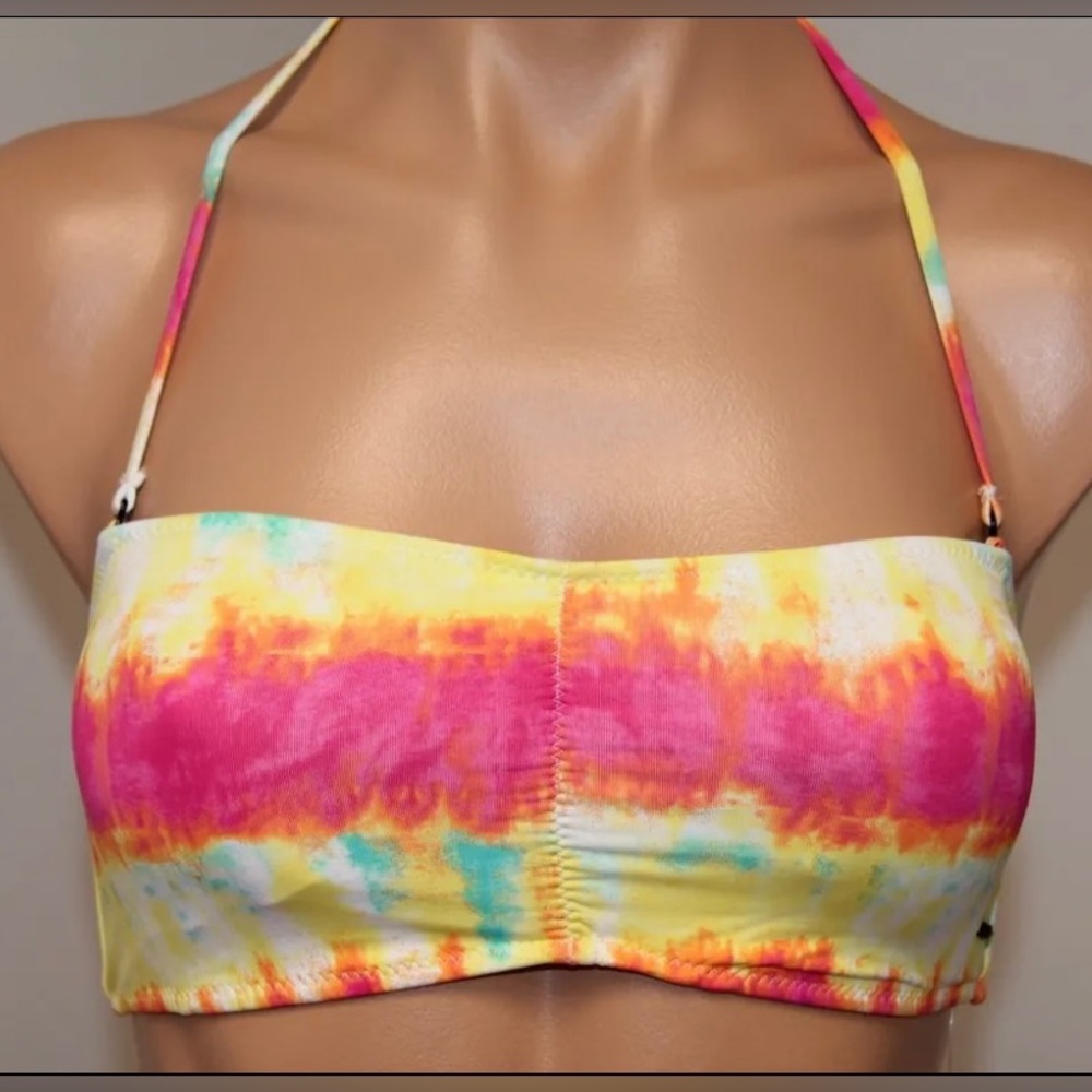 New VOLCOM Swimsuit Bikini Bra top Size S Scream Magenta Bandeau